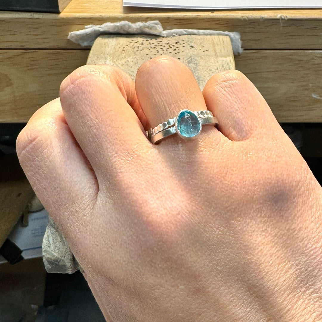 Sterling silver & apatite Drops Ring