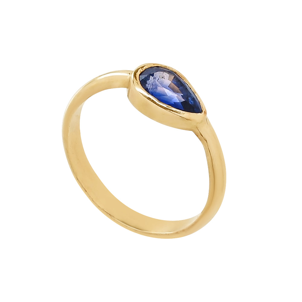 14k yellow gold & pear Sapphire Ring