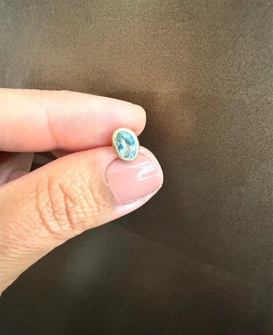 18k gold earrings with Aquamarines